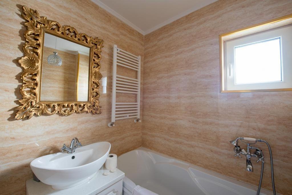Rania Apartments Kolozsvár Kültér fotó